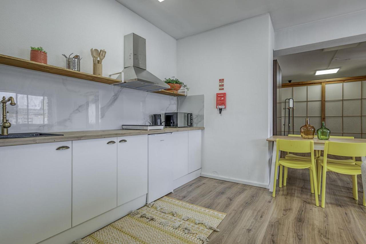 Travel & Live Fernao Magalhaes Apartment Porto Exterior foto